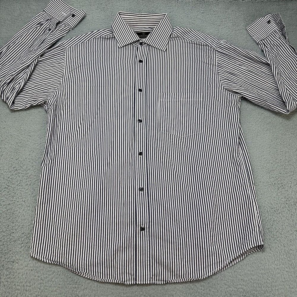 Bugatchi Uomo Men's Button Shirt Medium Seersucker Pinstriped Black White Casual
